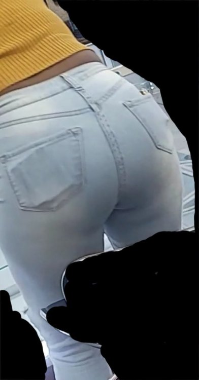 Screenshot_20231007-234921_Video Player.jpg