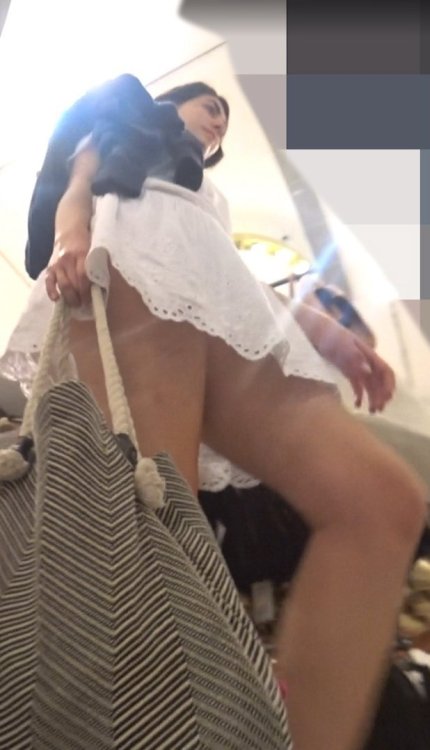 C0114 epic upskirt.00_00_22_28.Still001.jpg