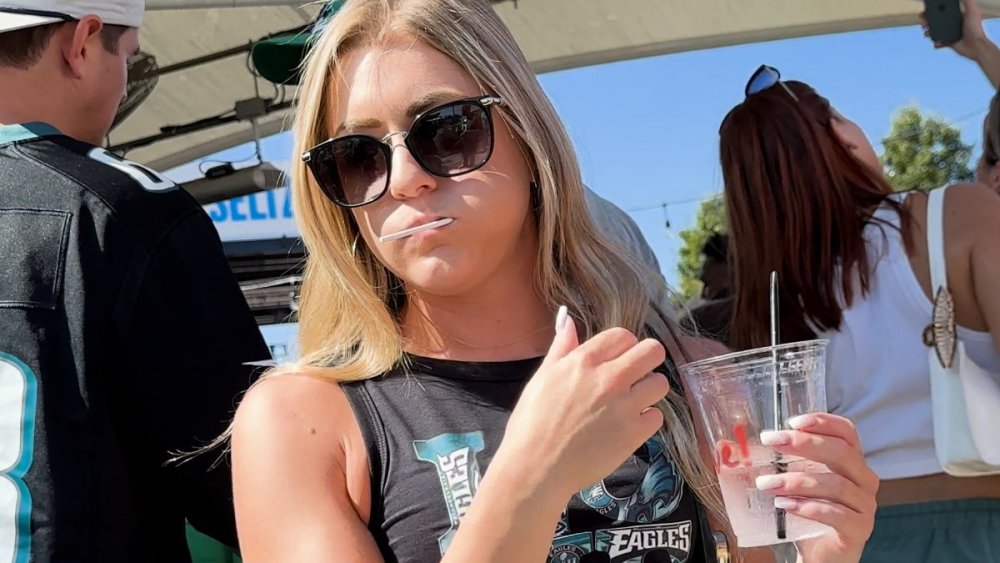 FireCandids_444challenge_i.jpg.57bdb5c174508d668dd4ac955ba7602a (1).jpg