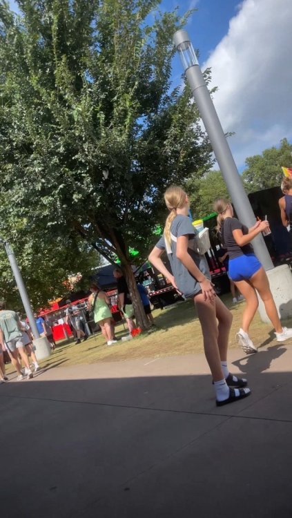 cap_Blue_00_01_09_37.jpg.7c74c85458c9f7544bb12ffb520eb264 (2).jpg