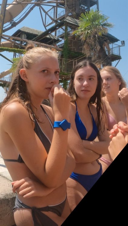 Blue Gang.mp4_snapshot_00.19_[2025.05.29_07.59.46].jpg