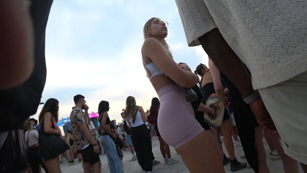 Pink Alphalete Shorts Blonde Bubbletastic.mp4_snapshot_02.37_[2025.05.22_11.02.38].jpg