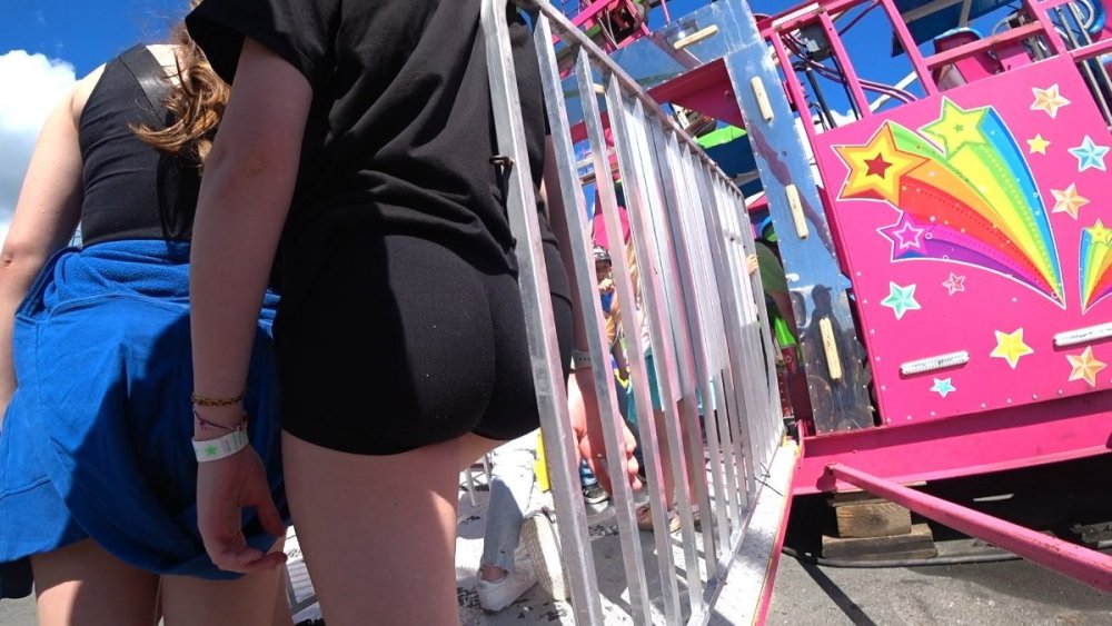 Pro Carnival - Black Bubble Brunette.mp4_snapshot_05.41_[2025.05.21_03.38.38].jpg