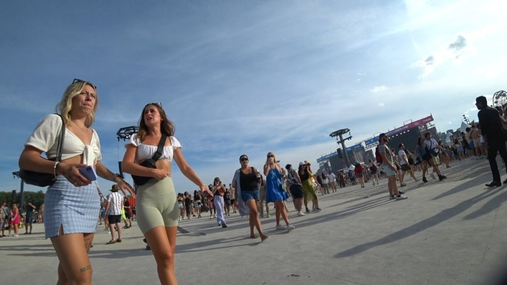 Pro Club - Light Spandex Bubble Babe-1.m4v_snapshot_00.39_[2025.05.22_10.17.40].jpg