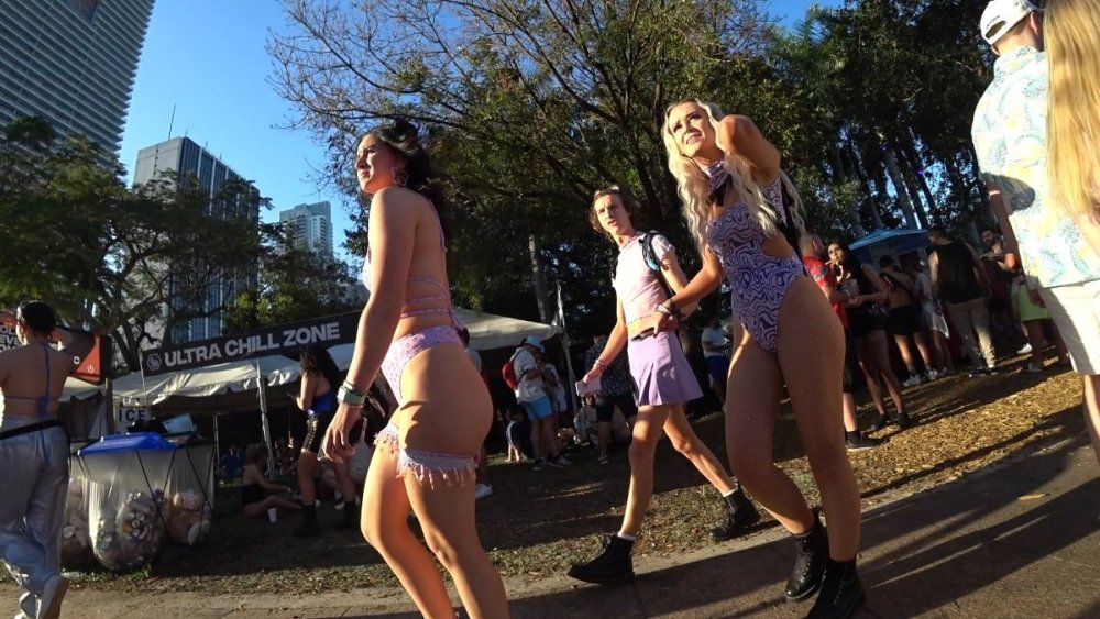 Pro Club - Rave 6-1.m4v_snapshot_01.03_[2025.05.22_10.38.23].jpg