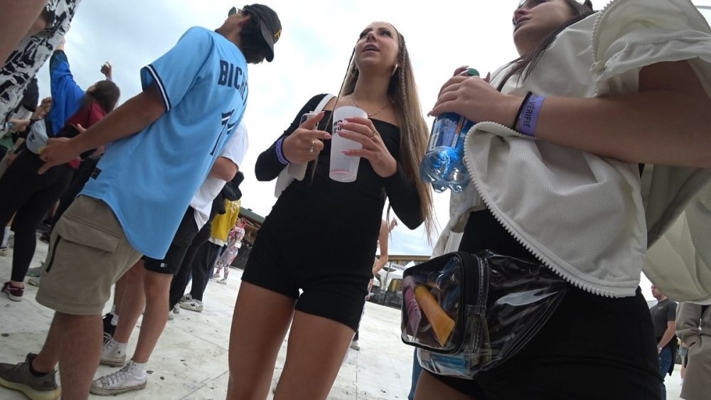 Tight Blonde Teen Inspection.mp4_snapshot_07.16_[2025.05.22_13.28.50].jpg