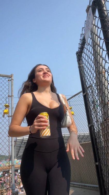 cap_1006 (1)_00_03_18_19.jpg