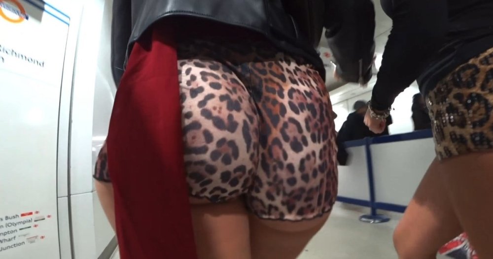 Effortless Jiggle On Clubin Tart.mov_snapshot_01.12_[2025.12.04_06.32.21].jpg