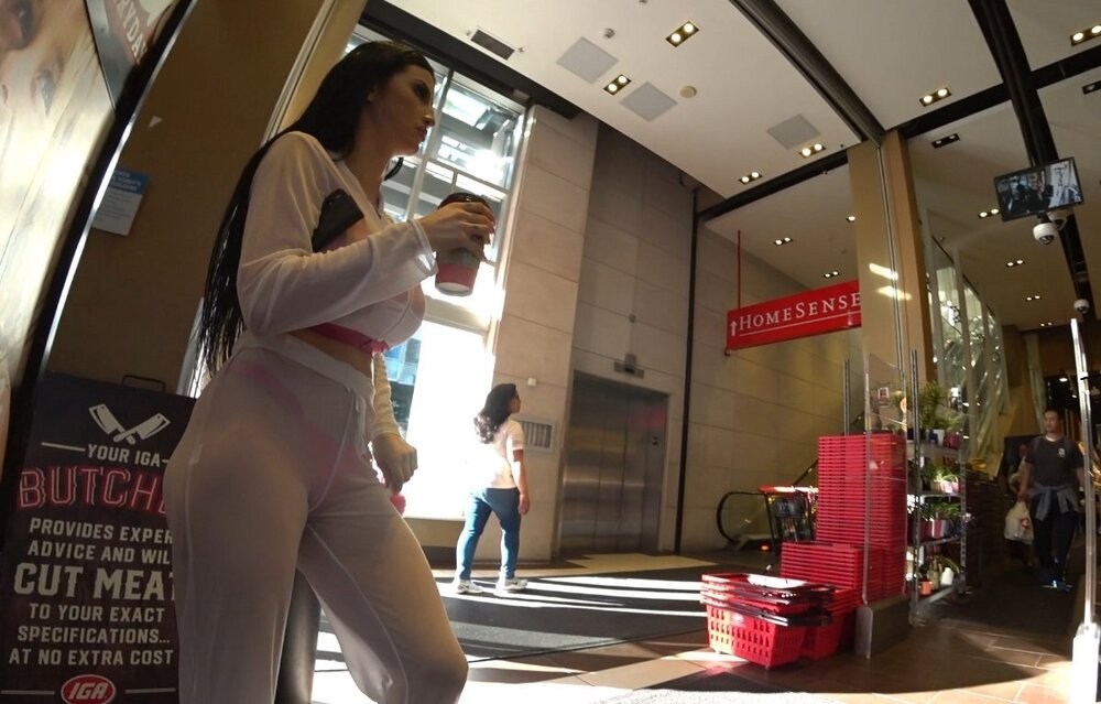 Pro Club - 124 Pornstar .m4v_snapshot_02.54_[2026.03.17_09.44.07].jpg