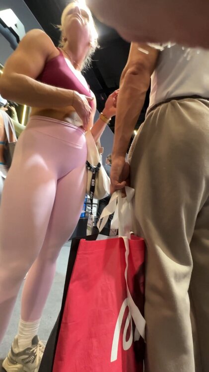 duo tall gf vertical .mp4_snapshot_03.13_[2026.03.17_10.04.49].jpg