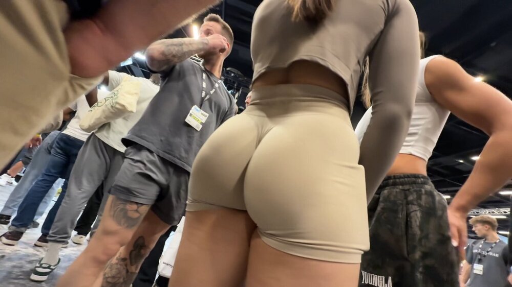 f03 - NVGTN shorts brunette PAWG H.mp4_snapshot_00.50_[2026.03.17_09.51.01].jpg