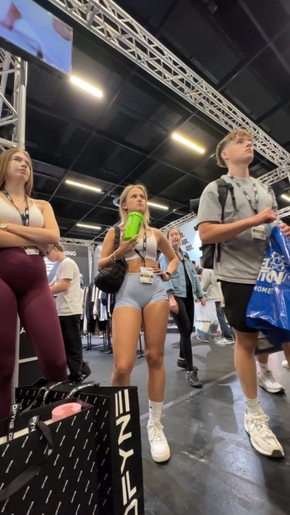 two gym babes.mp4_snapshot_00.45_[2026.03.01_03.48.30].jpg