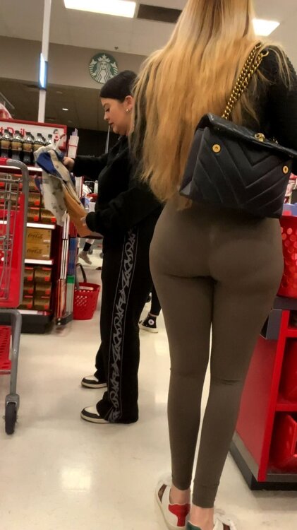Perfect_body_latina.mp4_snapshot_00.07_[2026.04.12_10.29.59].jpg