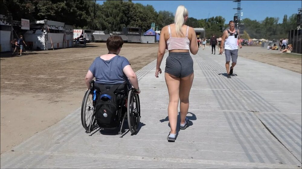 Sexy Wheelchair.mp4.mp4_snapshot_00.51_[2026.07.10_04.53.10].jpg