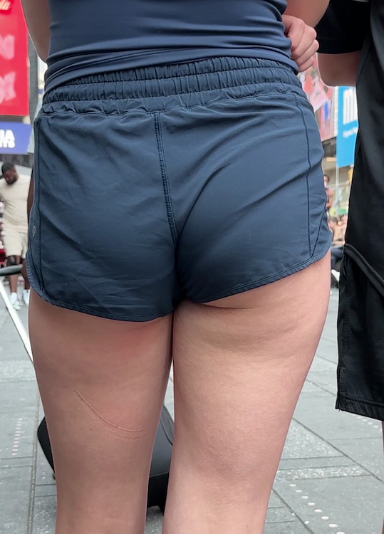 vlcsnap-2025-04-30-20h02m38s772.png.7ee29ee04e28258733677da5407987d0.png