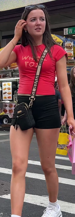 vlcsnap-2025-04-30-20h29m22s269.png.baff11f670fc7ed35d4542365eda6426.png