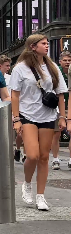vlcsnap-2025-09-18-09h56m46s747.png.deee2a4e20fa88e5070f34cf938b3e9c.png